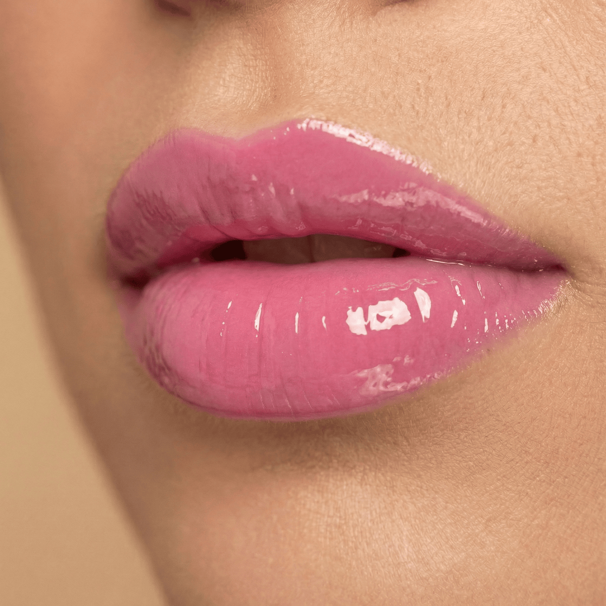 Mineral Lip Glazing Gloss