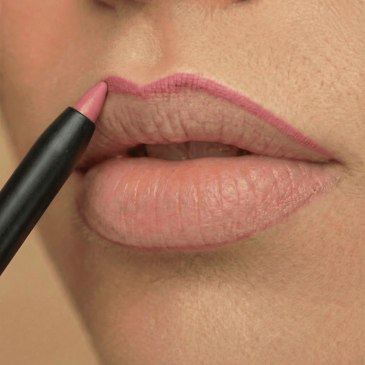 Mineral Lip Glazing Gloss