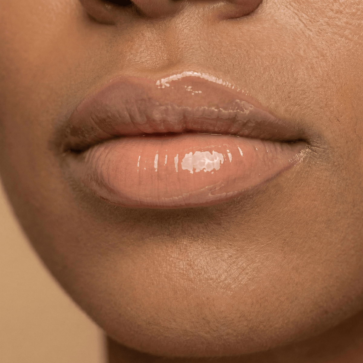 Mineral Lip Glazing Gloss