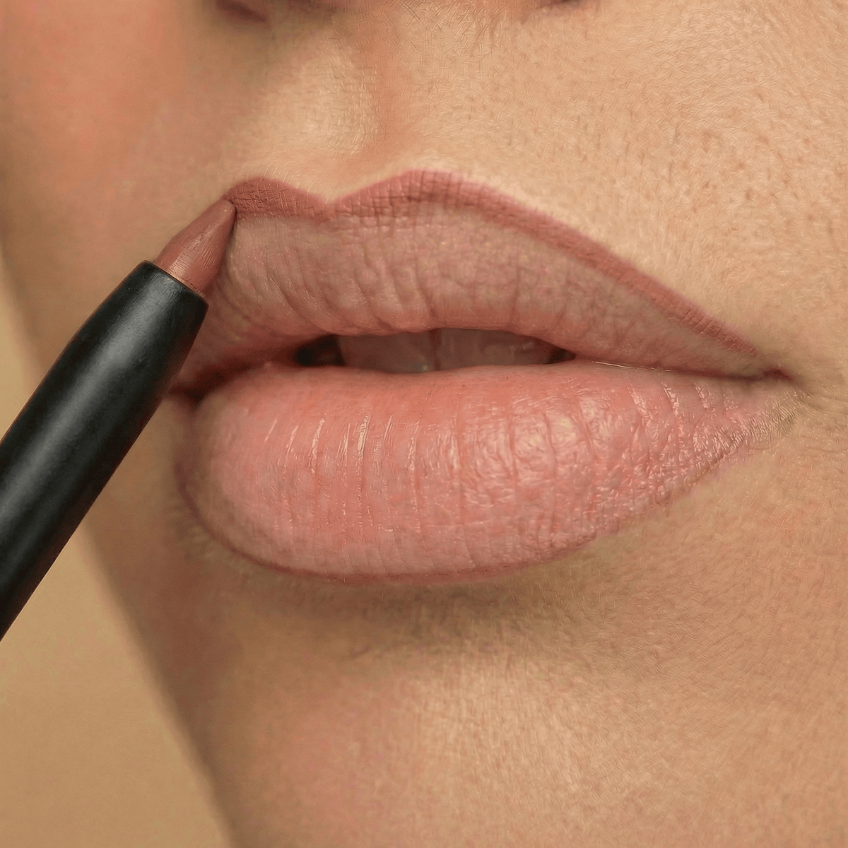 Mineral Lip Glazing Gloss