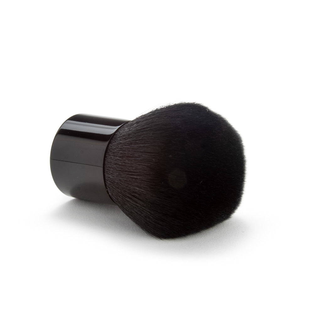 Kabuki brush