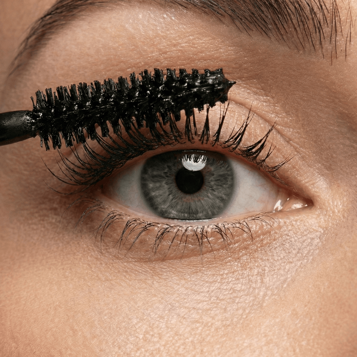 DewLash Mineral Mascara