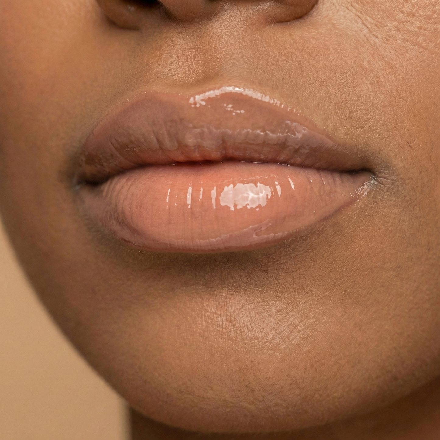 Mineral Lip Glazing Gloss